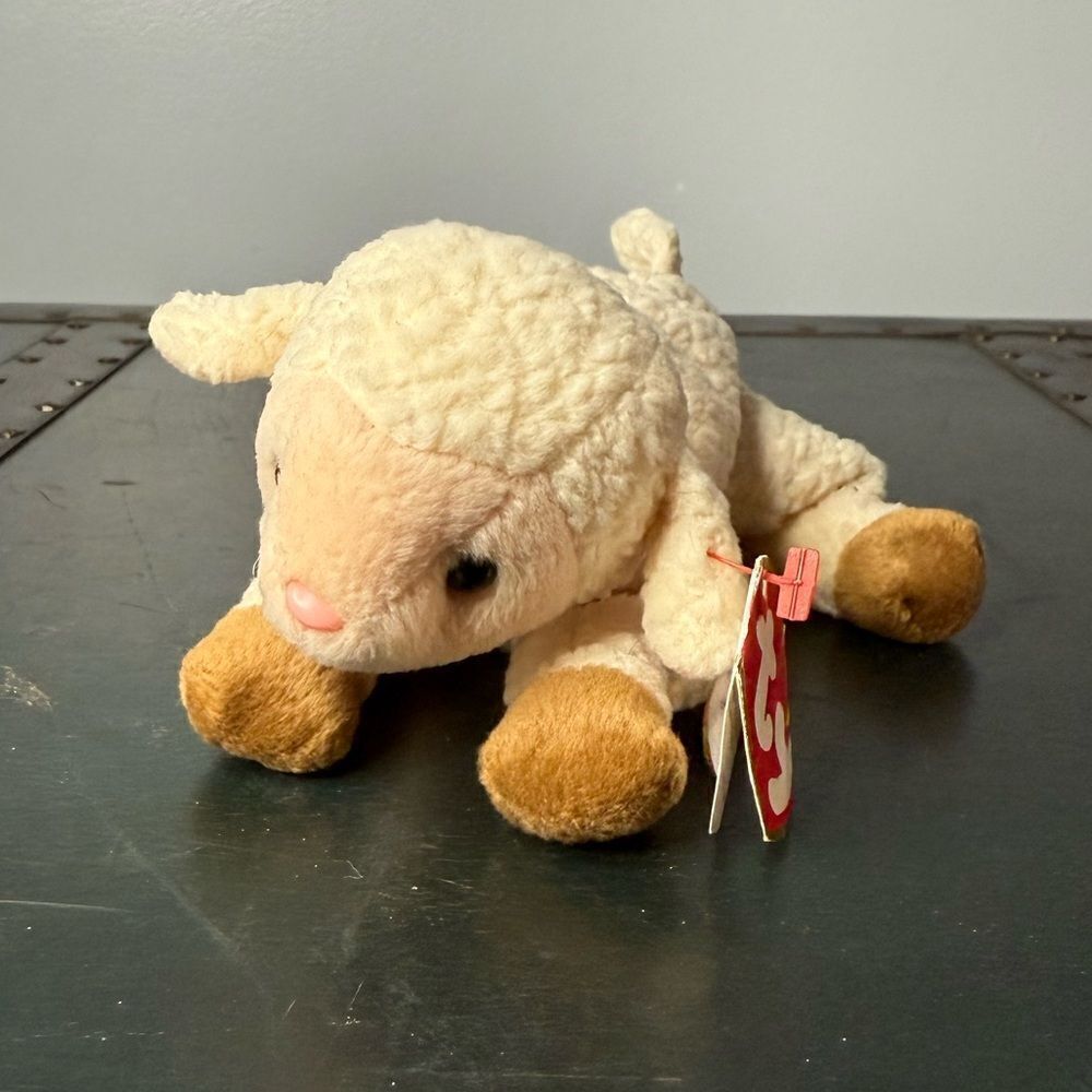 TY Beanie Baby 1999 Ewey the Lamb